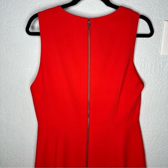 Alice + Olivia Asymmetrical Callie Cherry Red Mini V-Neckline Dress Size 12 - Picture 6 of 13
